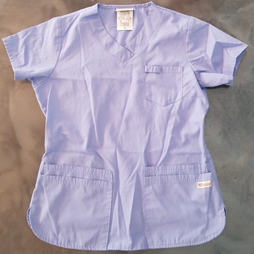 Scrub top